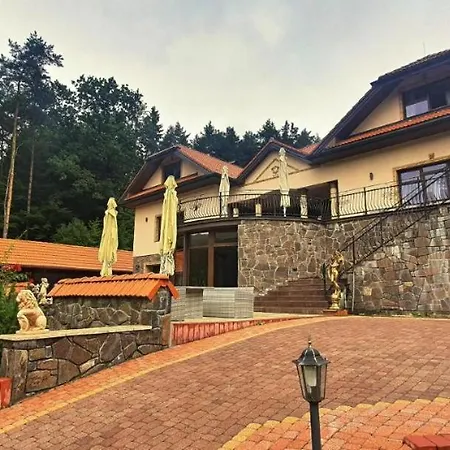 Florencia Πανσιόν 3*